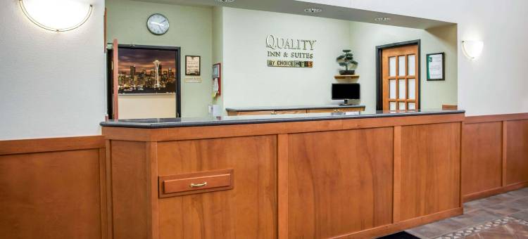 西雅图费多威凯艺套房酒店(Quality Inn & Suites Federal Way - Seattle)图片