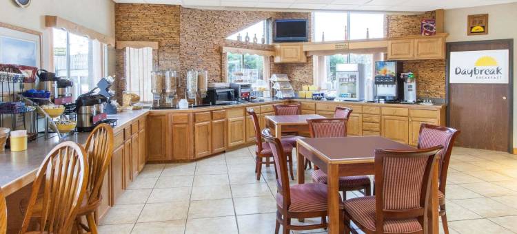 密歇根索尔特圣玛丽温德姆戴斯酒店(Days Inn by Wyndham Sault Ste Marie MI)图片