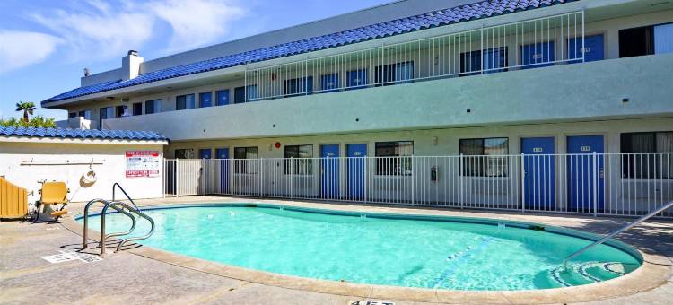 棕榈泉北6号汽车旅馆(Motel 6 North Palm Springs, CA - North)图片