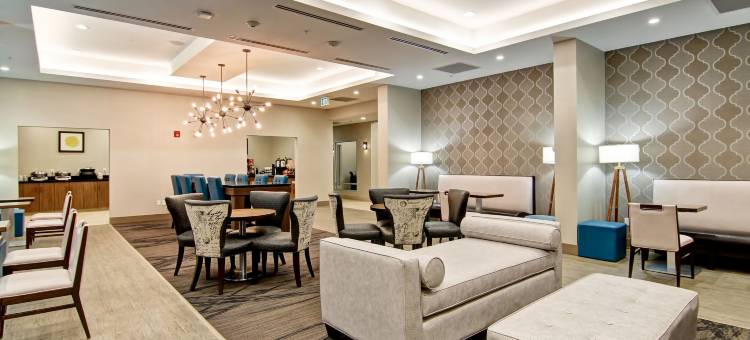 金德斯利卡纳尔塔酒店(Canalta Kindersley)图片