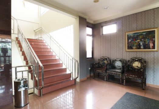 Hotel 678 Kemang powered by Cocotel Hotel Overview