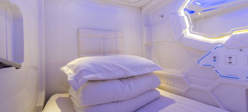 兰州阿波罗之夜太空舱胶囊公寓图片