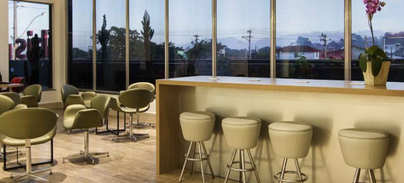 伊塔博拉伊桑巴酒店(Samba Itaboraí)图片