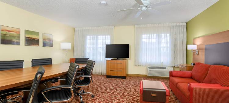 索内斯塔简套房休斯顿布鲁克霍洛(Sonesta Simply Suites Houston Brookhollow)图片