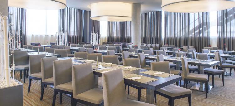 布拉迪斯拉发一号门NH酒店(NH Bratislava Gate One)图片