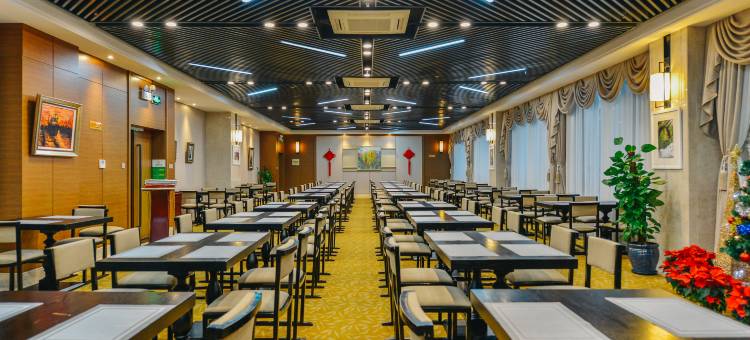 上海体育大学交流中心酒店(长海医院店)图片