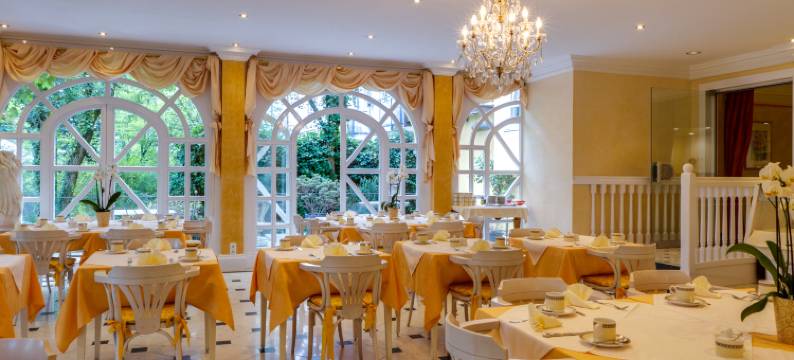 奥巴彻霍夫有限公司酒店(Hotel Aurbacher Hof Gmbh)图片