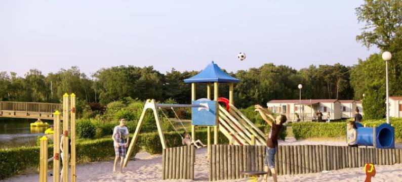 奥斯塔奔瓦堪蒂帕克泽维尔特兰德假日公园(EuroParcs Zilverstrand)图片