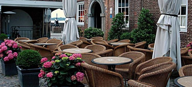 坎皮尔萨托伦旅馆(Auberge de Campveerse Toren)图片