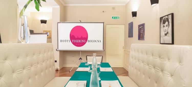 旅游酒店(Hotel Touring)图片