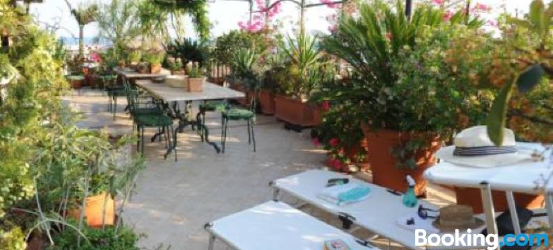 泰拉扎帕文公寓(Terrazza Pavone)图片