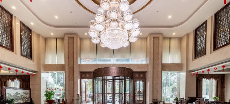 鸿源紫荆酒店(娄底市中心医院职业技术学院店)图片