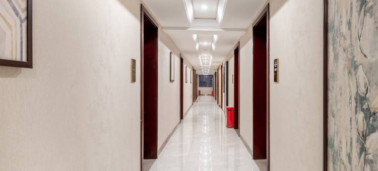 斯维登·家蜓酒店公寓(张家界泊富广场店)图片