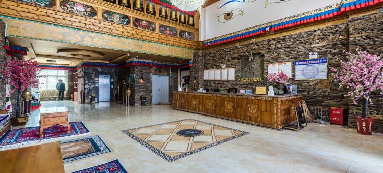 波密旺氏大酒店图片