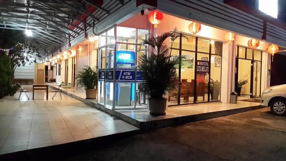 Hotel Lux Melati Hotel Reviews And Room Rates - 