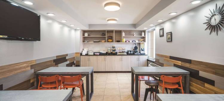 布鲁克林市中心拉昆塔温德姆套房酒店(La Quinta Inn & Suites by Wyndham Brooklyn Downtown)图片