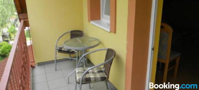 阿法玛多费斯里公寓(Afamado Apartman Fisli)图片