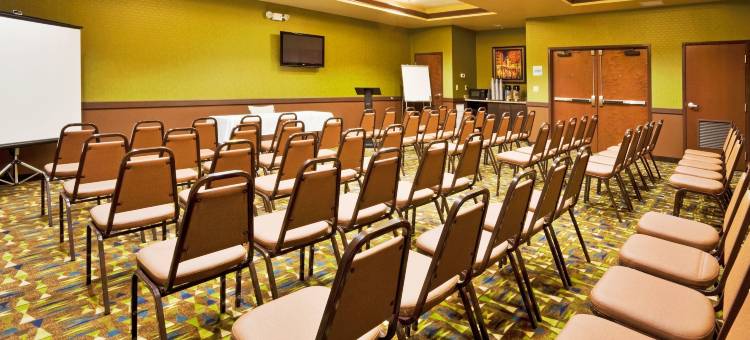 Holiday Inn Express 克里斯特尔里弗(Holiday Inn Express Crystal River)图片