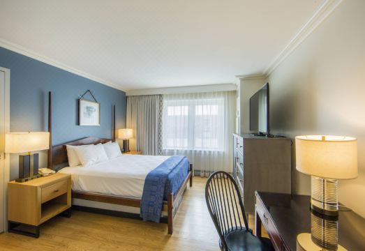 Williamsburg Lodge, Autograph CollectionHotel Overview