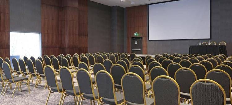 圣地亚哥肯尼迪希尔顿逸林酒店(DoubleTree by Hilton Santiago Kennedy)图片