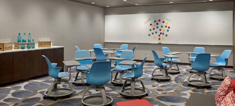 卡尔加里机场航站楼万豪酒店(Calgary Airport Marriott In-Terminal Hotel)图片