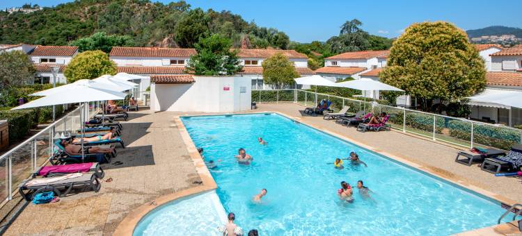 曼德琉拉纳普勒村舒适公寓酒店(Comfort Aparthotel Mandelieu la Napoule Village)图片