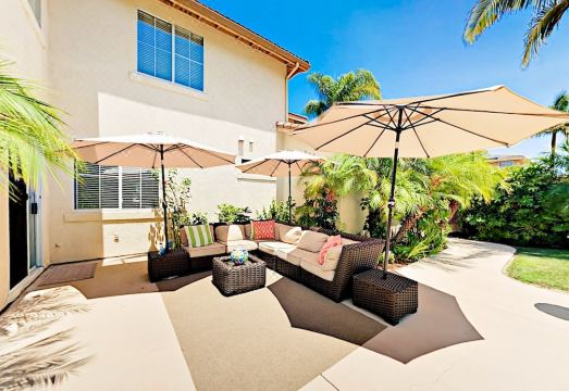 Stately 5Br Getaway in Oceanside 5 Bedrooms 3 Bathrooms HomeHotel Overview