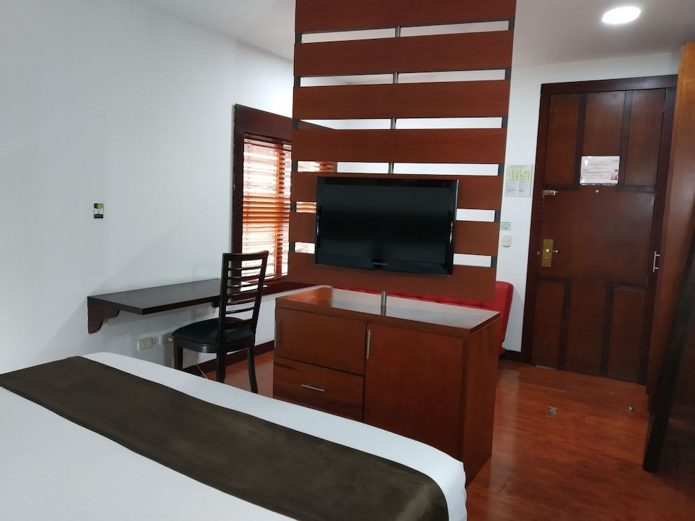 Hotel Fj Boutique Hotel Reviews And Room Rates - 