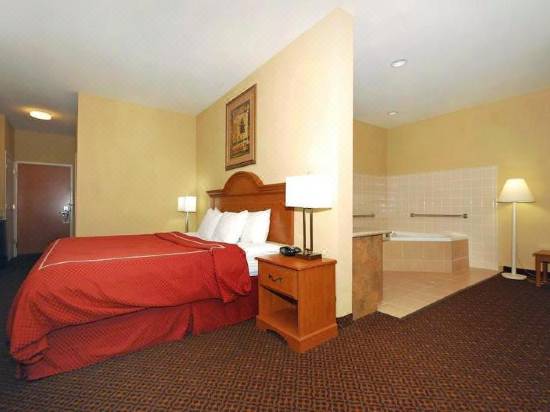 Comfort Suites Brenham Hotel Reviews And Room Rates Trip Com
