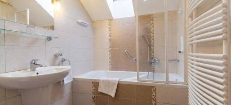 萨拉吉卡里格特酒店(Szalajka Liget Hotel es Apartmanhazak)图片