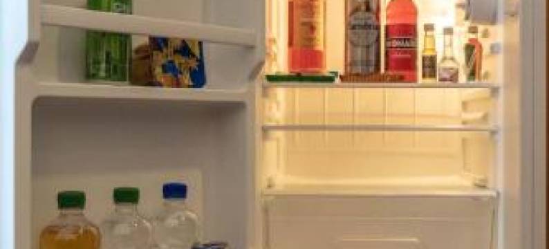 EnjoyHotel Garni Korntal Stuttgart b&b Parkplatz Sprinter Penny ETank图片