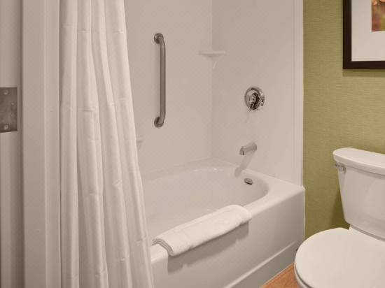Hilton Garden Inn Akron Hotel Reviews And Room Rates Trip Com
