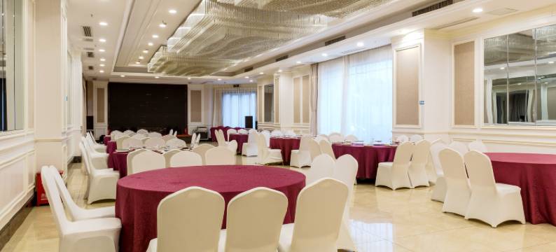 世纪缘国际酒店(泰州姜堰区政府万达广场店)图片