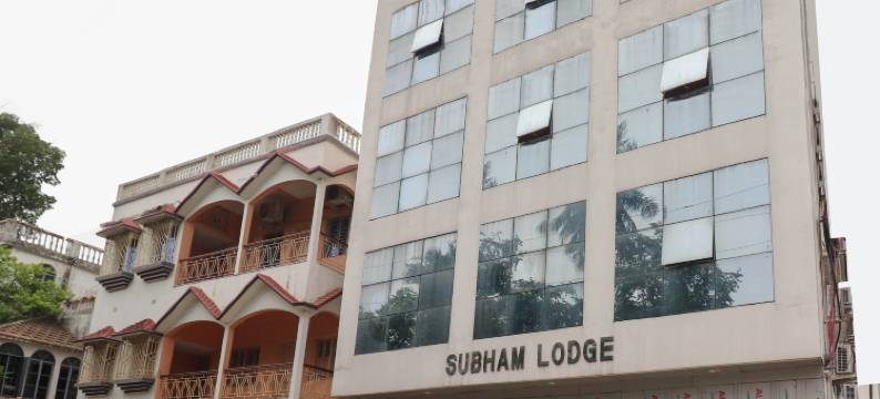 OYO 46539 Subham Lodge图片