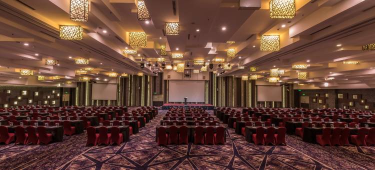 西卡朗加巴贝克假日酒店(Holiday Inn Cikarang Jababeka)图片