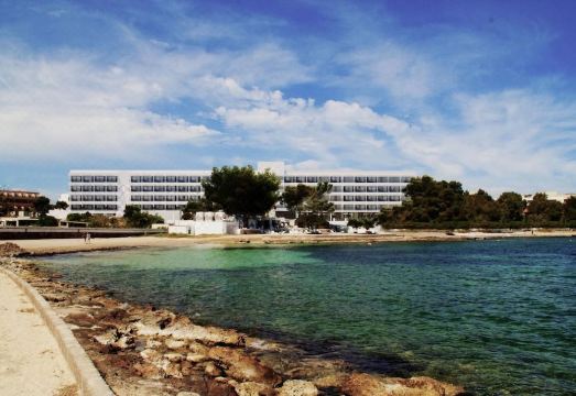Els Pins Resort & Spa - Emar Hotels Hotel Overview