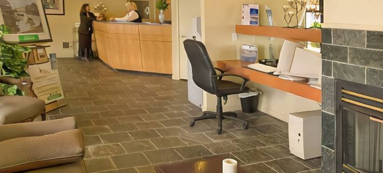 Travelodge by Wyndham Abbotsford Bakerview图片