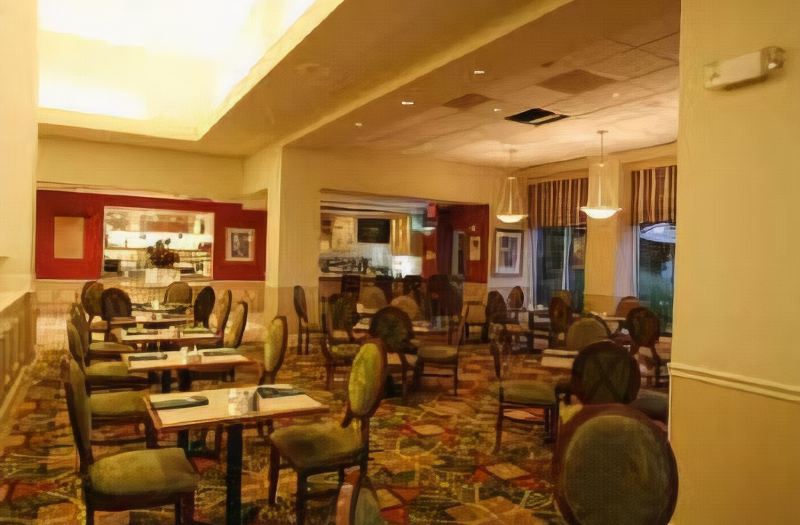 Hilton Garden Inn Edison Raritan Center Hotel Reviews And Room