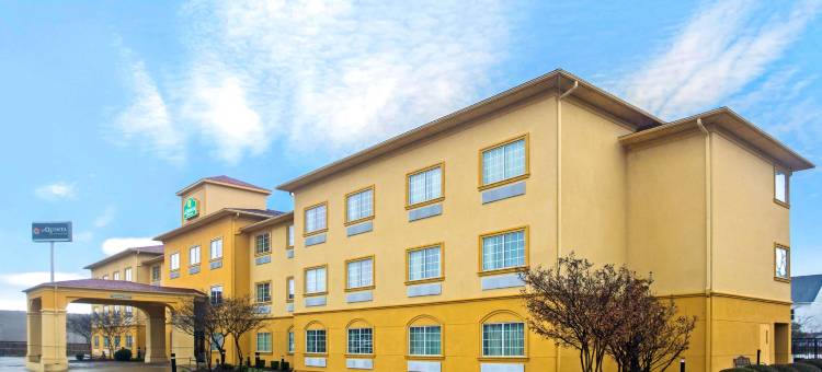 史密斯堡拉昆塔温德姆套房酒店(La Quinta Inn & Suites by Wyndham Fort Smith)图片