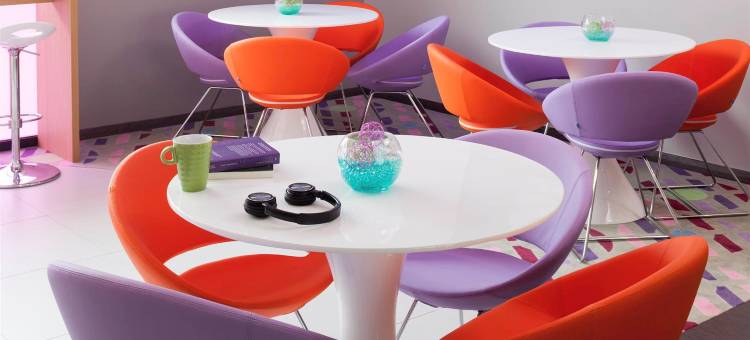 宜必思尚品蒙贝利亚中心維洛特酒店(Ibis Styles Montbéliard Centre Velotte)图片