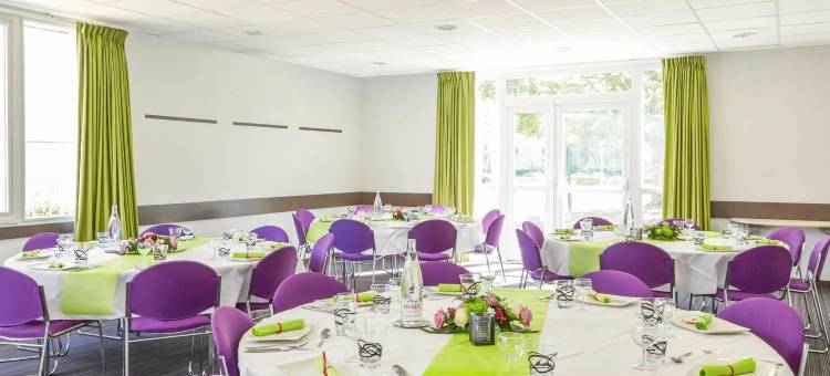 宜必思沙特尔西卢斯酒店(Ibis Chartres Ouest Lucé)图片