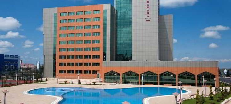 让斯温德姆华美达广场酒店(Ramada Plaza by Wyndham Gence)图片