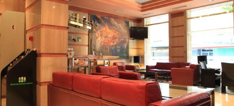 斯达利特套房酒店(Starlit Suites)图片