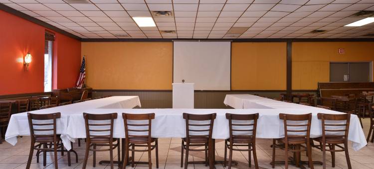 阿纳达科美洲最佳价值套房酒店(Castle Inn & Suites Anadarko)图片