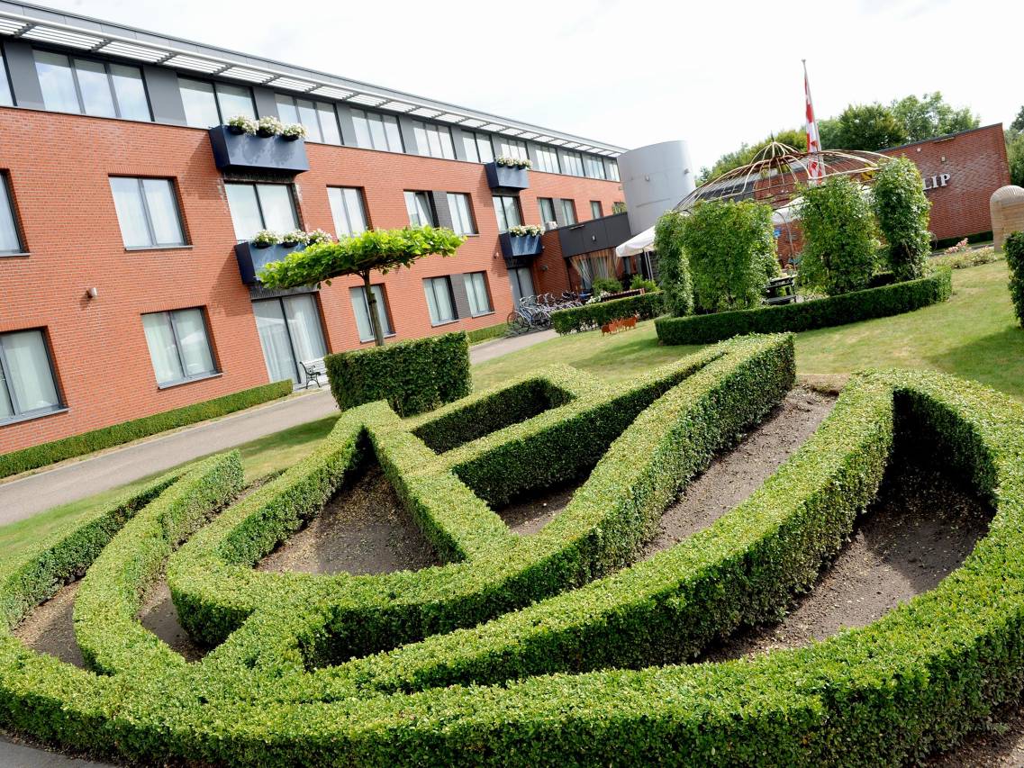 泽文伯根-莫尔狄克弗莱彻酒店餐厅(Fletcher Hotel-Restaurant Zevenbergen-Moerdijk)