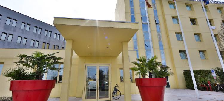 夸尔托达尔蒂诺 B&B 酒店(B&B Hotel Quarto d'Altino)图片