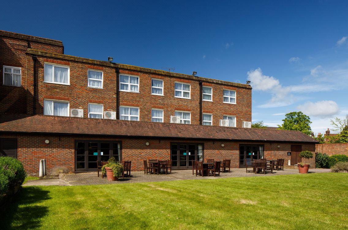 Cromwell Hotel Stevenage Hotel Reviews And Room Rates - 