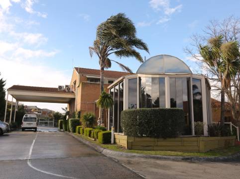 貝斯特韋斯特機場汽車旅館及會議中心