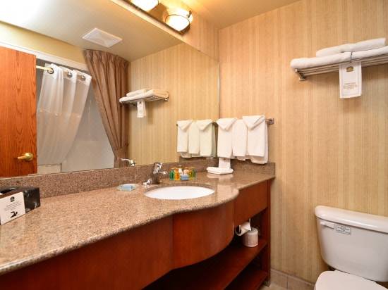 Days Inn Swift Current Hotel Reviews And Room Rates