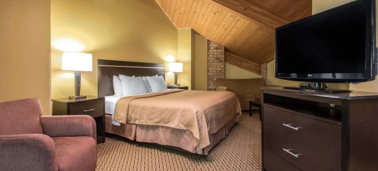 麦迪逊东太阳牧场品质酒店(Quality Inn & Suites Sun Prairie Madison East)图片